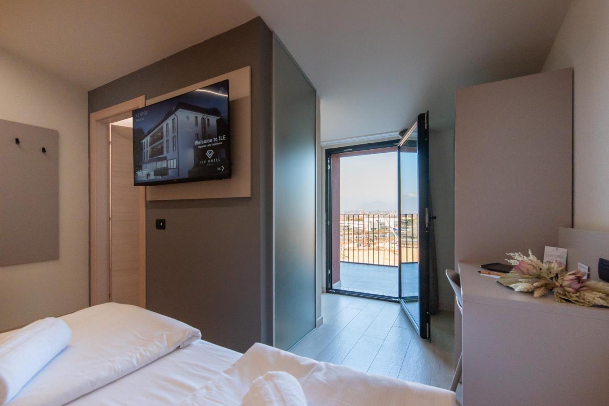 Ile Hotel Песк'єра-дель-Гарда Екстер'єр фото