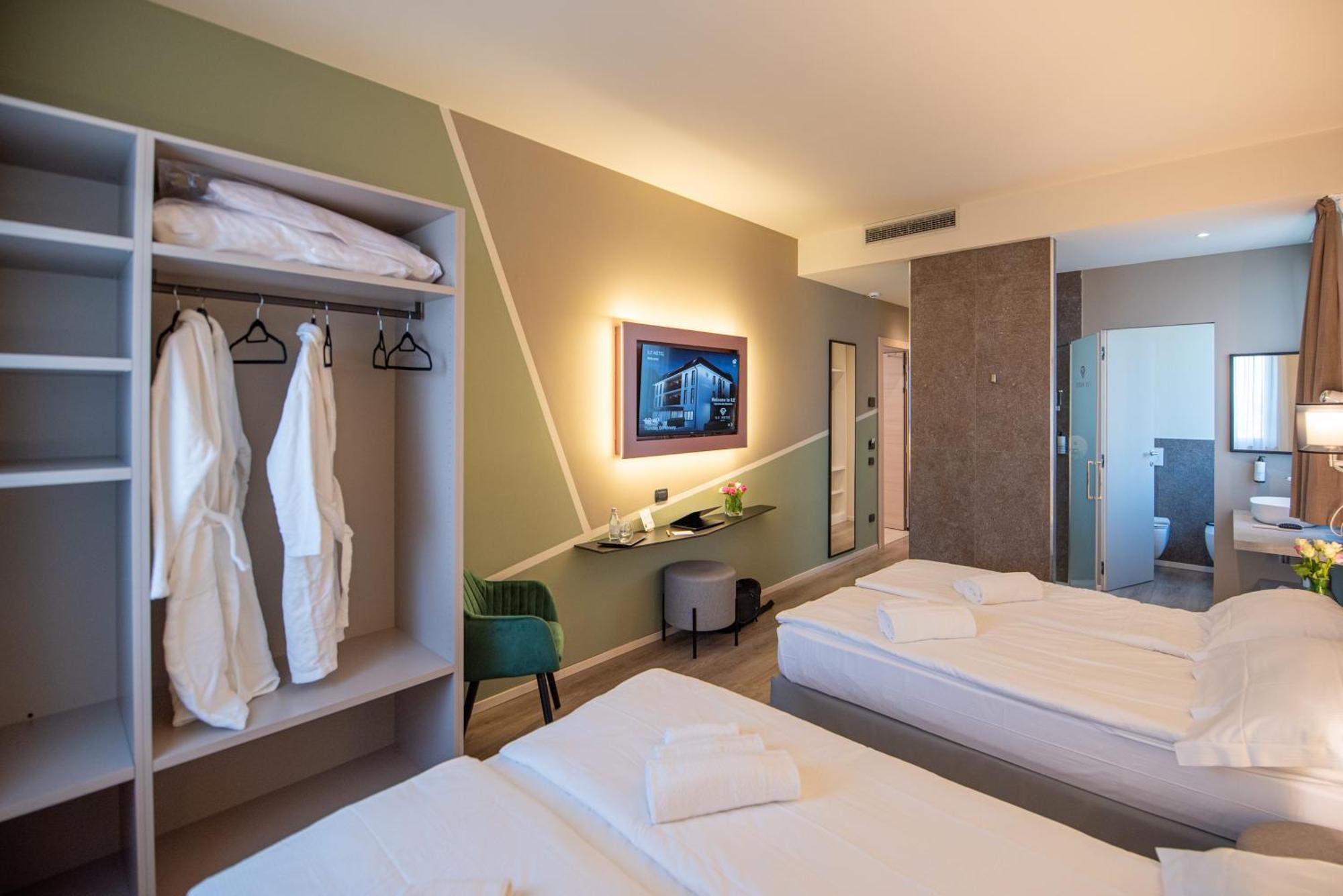 Ile Hotel Песк'єра-дель-Гарда Екстер'єр фото